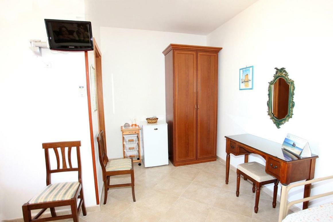 Masseria Terra D'otranto Country house *